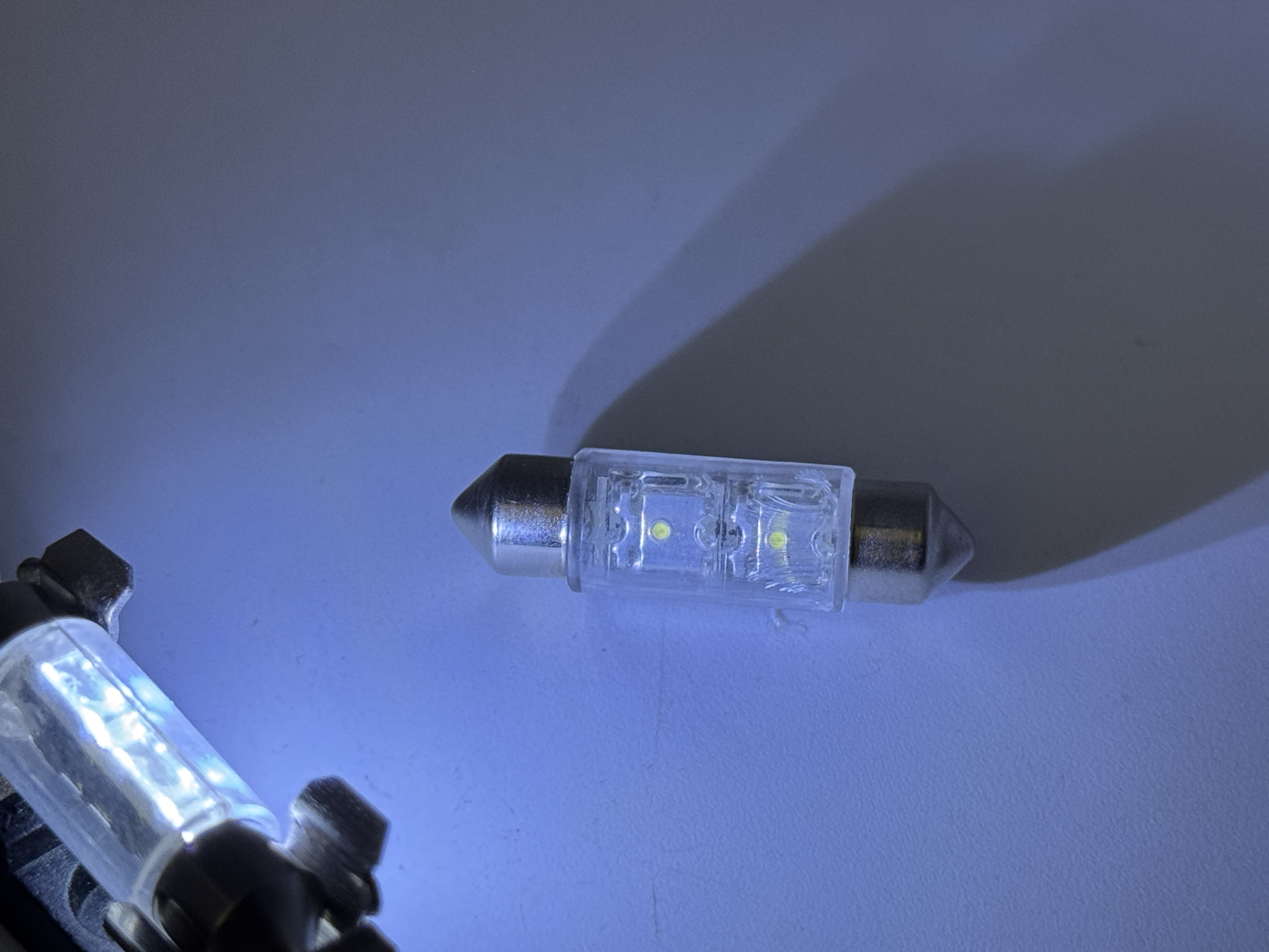 Festoon Super Flux 2 LED Light 12VDC 1 1/2 Inches / 36 mm product 74237
